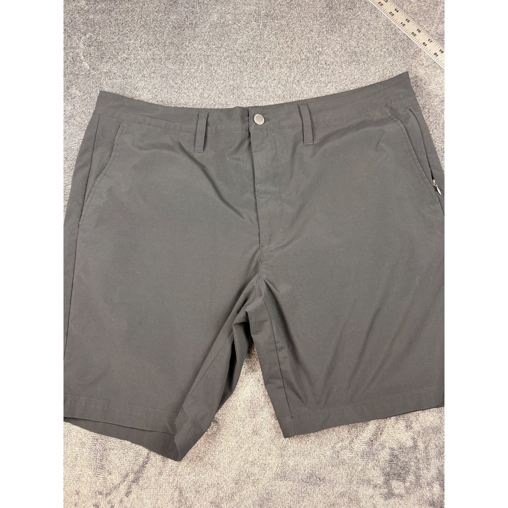 UNTUCKit Mens Performance Shorts Black Flat Front Golf Casual Size 38W